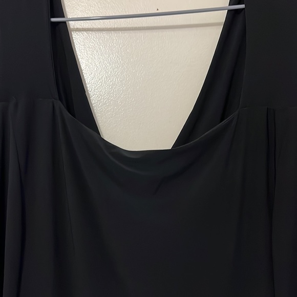 Little black fit and flare dress size 3X - Picture 2 of 6